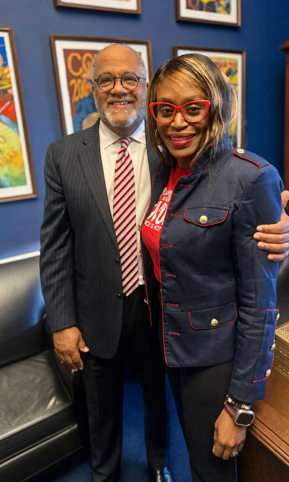 Wendy Durant with Congressman Jefferson during a mental health advocacy meeting
